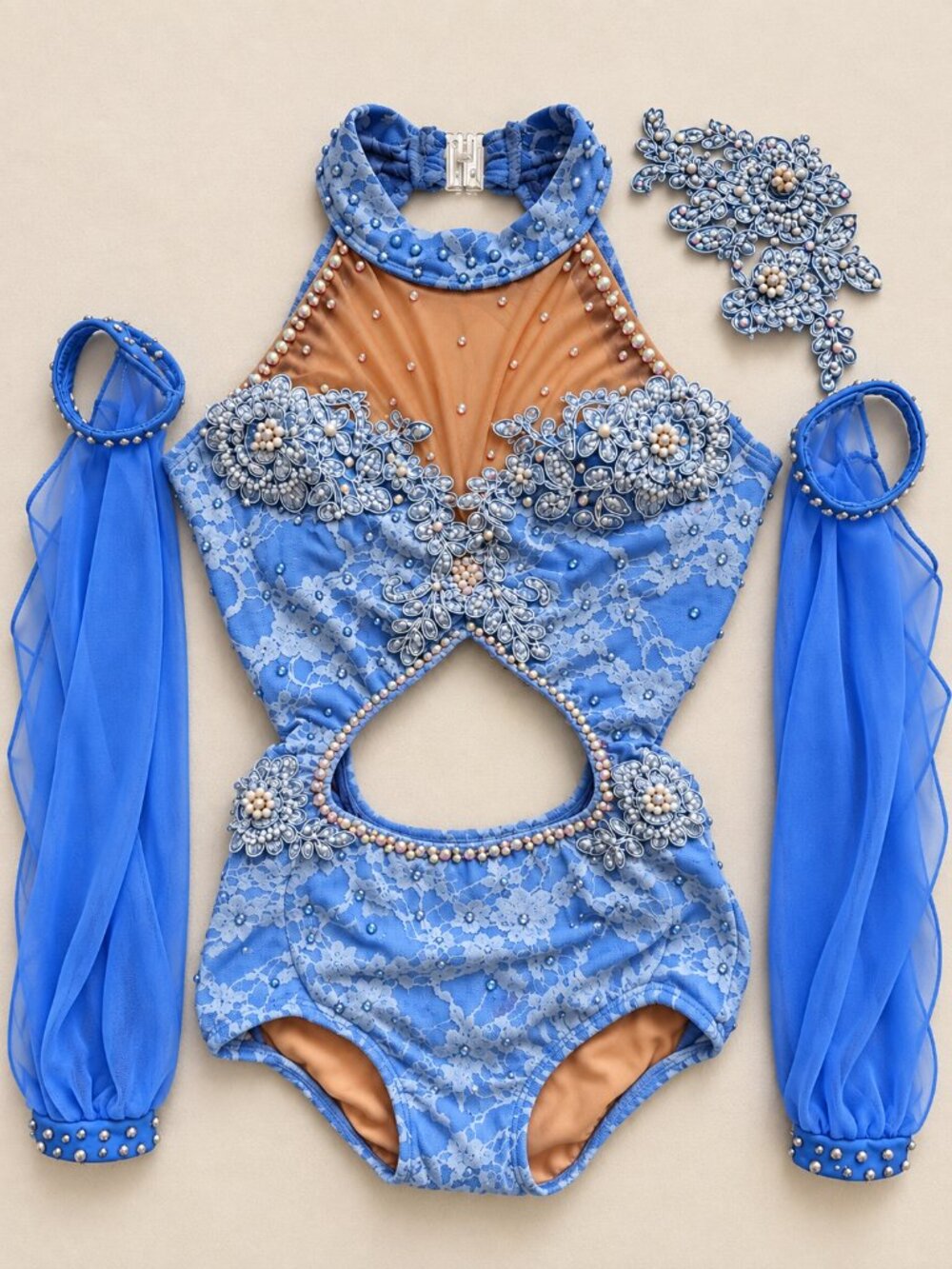 💙 Beautiful solo custom made costume!💙